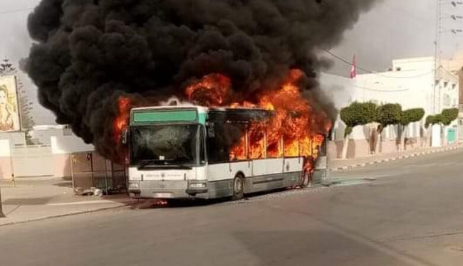 الكاف: الكشف عن هوية منفذي عمليتي حرق حافلة نقل مدرسي وحرق ورشة المعهد الثانوي بقلعة سنان