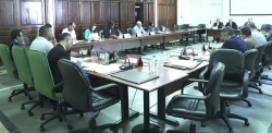 لجنة تنظيم الإدارة بالبرلمان تستمع إلى رئاسة الحكومة حول ملف التدقيق في الانتدابات