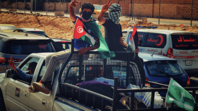 قافلة 'الصمود' تمر عبر طرابلس نحو تاجوراء قبل التوجه إلى الشرق الليبي