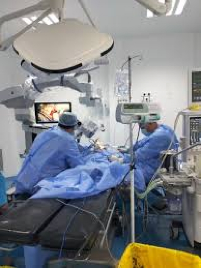 إجراء عمليات زراعة قوقعة لأطفال بمستشفى الحبيب بورقيبة في صفاقس