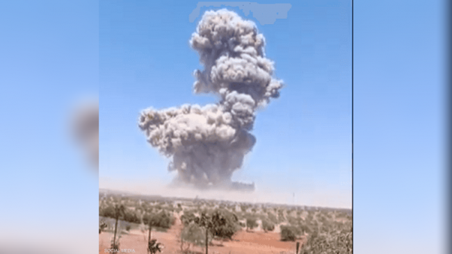 قتلى وجرحى إثر انفجار مستودع أسلحة في إدلب