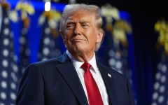 ترامب: سيتم إغلاق المجال الجوي فوق فنزويلا ومحيطها بالكامل